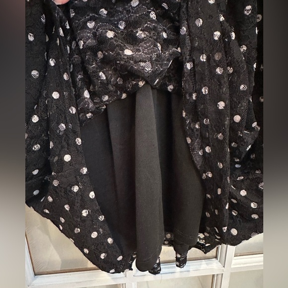 Betsey Johnson Black & White Polka Dot Lace Overlay Rock Glam Dress Size 6 Small - Picture 7 of 11